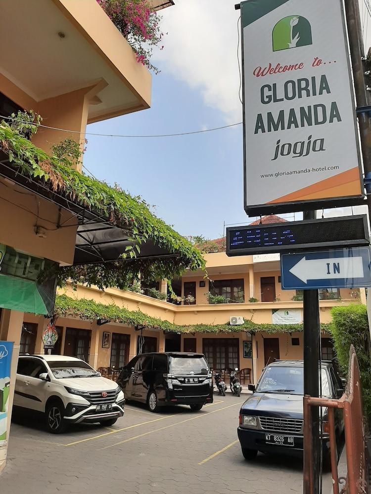 Gloria Amanda Hotel *